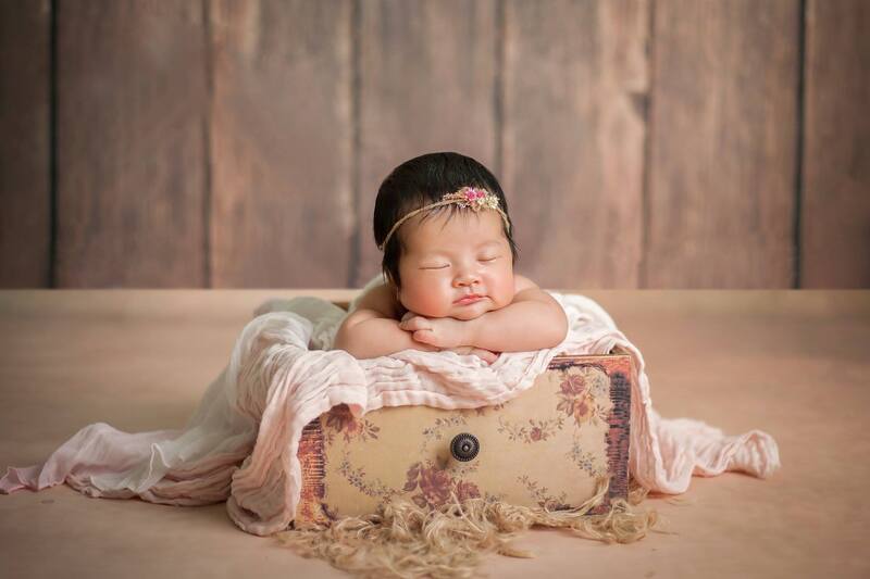 Tên con nên dựa vào niên mệnh và mệnh cục