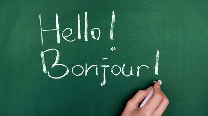 Bạn nên chuyển tên tiếng Pháp sang ngôn ngữ Việt và tra cứu ngữ nghĩa mà nó đem lại